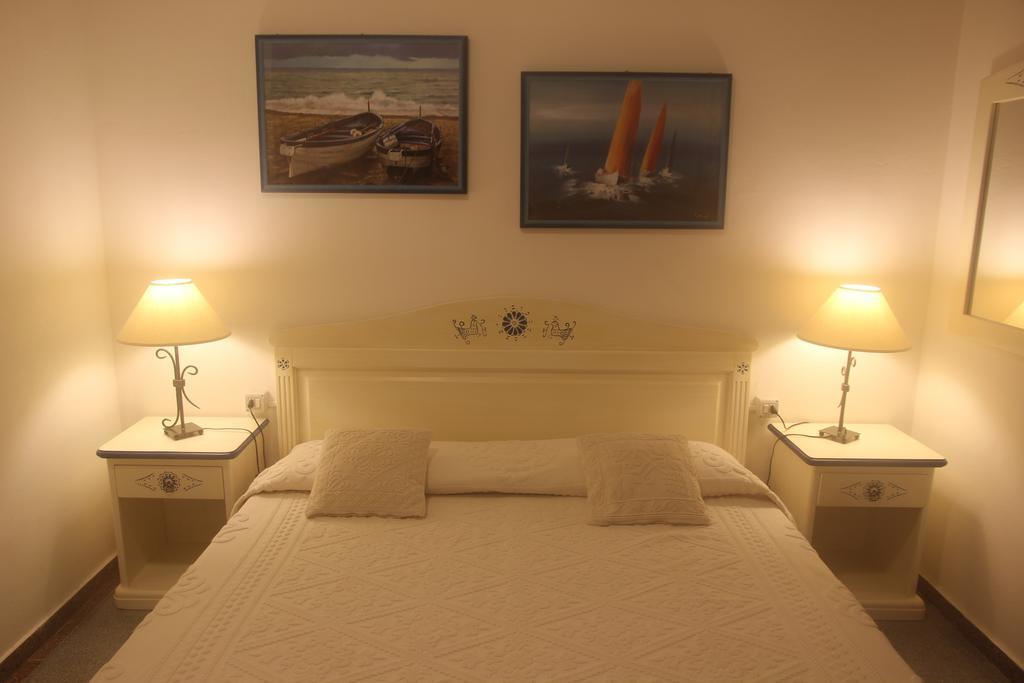 Hotel La Conchiglia La Maddalena  Phòng bức ảnh